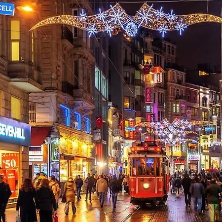Modern Cozy Osmanbey Apartment, Metro Convenience Istanbul