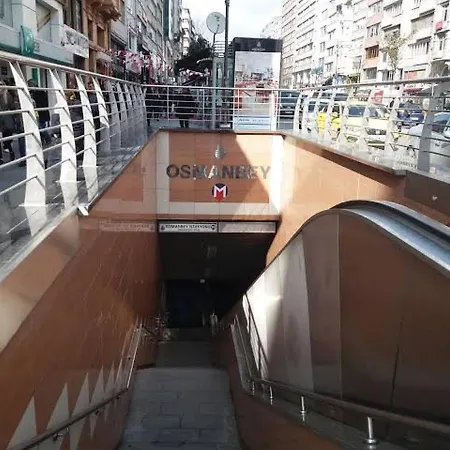 Modern Cozy Osmanbey Apartment, Metro Convenience
