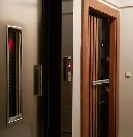 Modern Cozy Osmanbey Apartment, Metro Convenience *